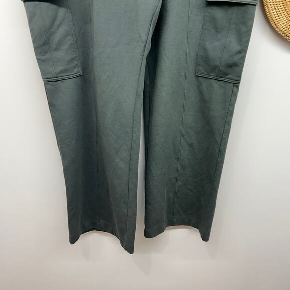 Old Navy Active Dynamic Fleece High Rise Wide Leg Plus Size XXL Cargo Athleisure - Picture 4 of 6